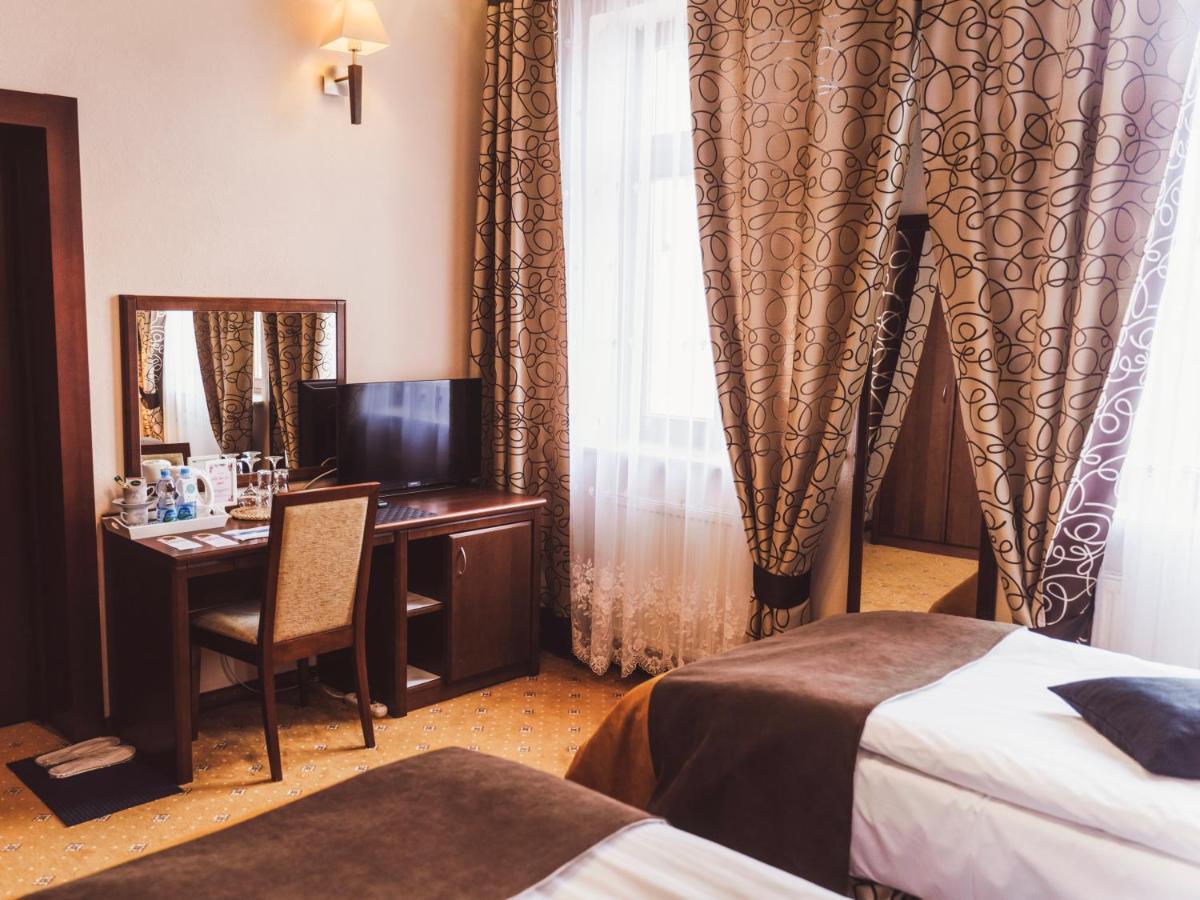 Hotel Osjann بيالا بودلاسكا المظهر الخارجي الصورة